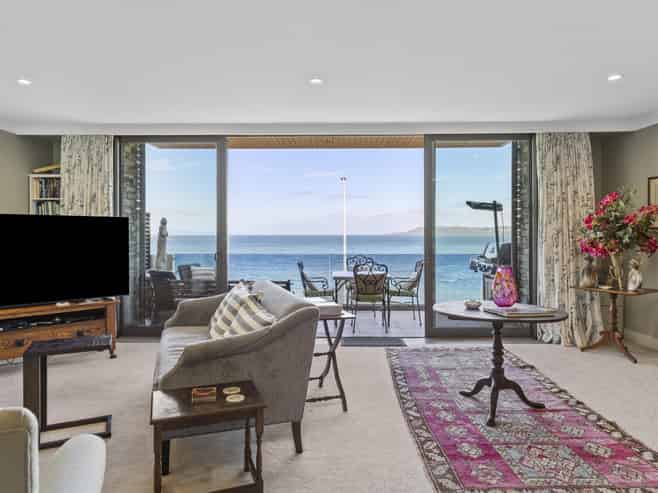 8/88 Lake Terrace, Taupo