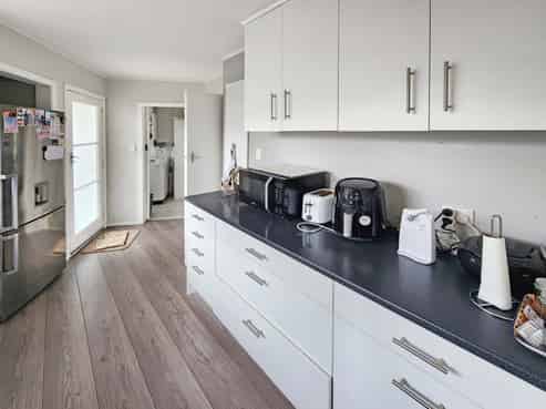 54 Parkway, Wainuiomata