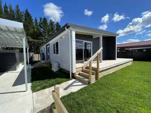 27 Russell Street, Otane