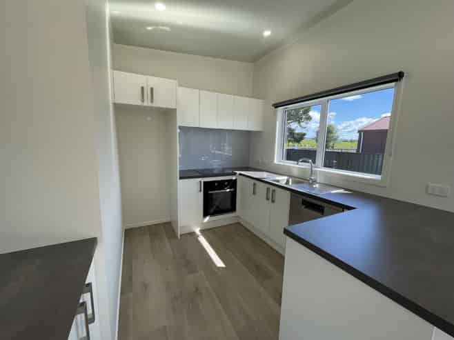 27 Russell Street, Otane