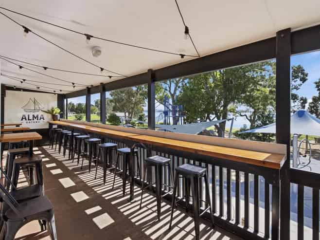 Beachside freehold investment with upside