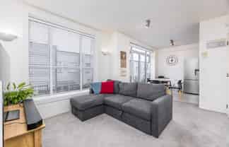 10/9 Basque Road, Eden Terrace