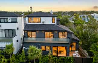 16D Goring Road, Sandringham