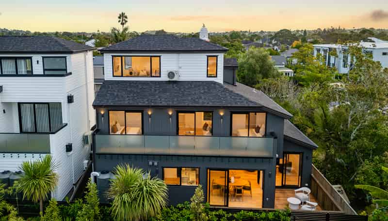 16D Goring Road, Sandringham