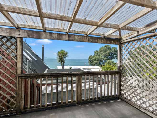 135 Church Street, Onerahi