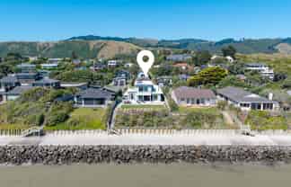 96 The Esplanade, Raumati South