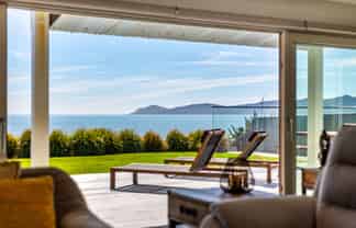 96 The Esplanade, Raumati South