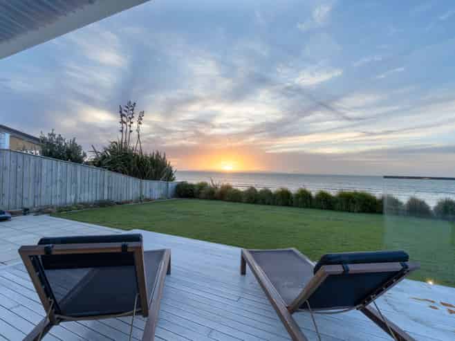 96 The Esplanade, Raumati South