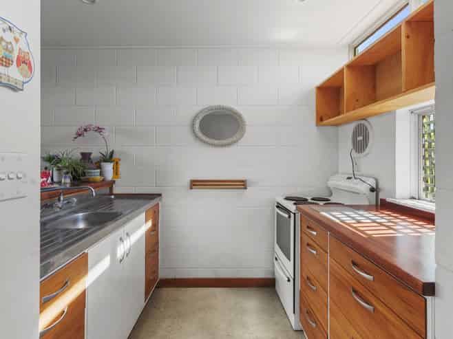 8/1 Coates Street, Hamilton East