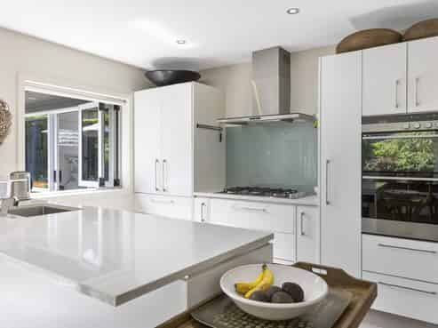 1/12 Sunset Street, Hilltop