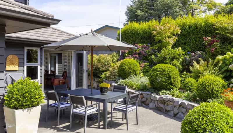 1/12 Sunset Street, Hilltop