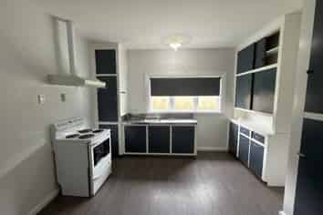 1393 Springs Road, Lincoln