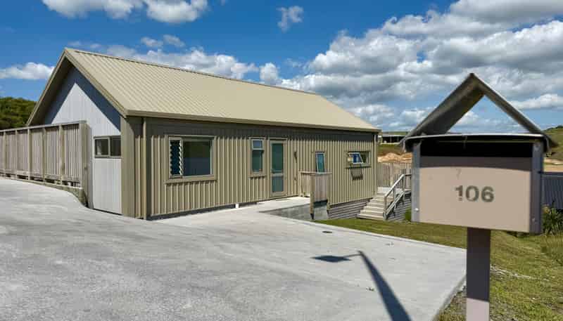 106 Omahina Street, Raglan