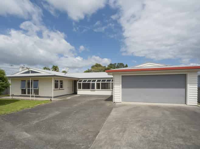 34 Chadwick Road, Greerton