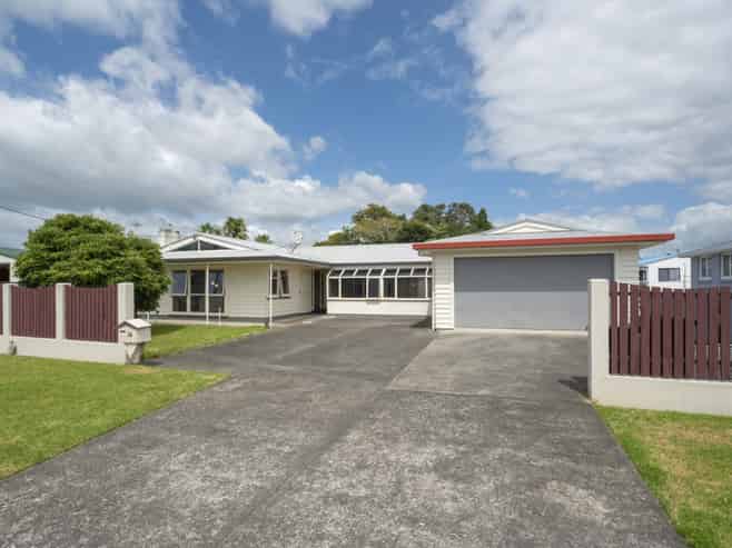 34 Chadwick Road, Greerton