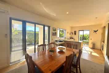 62 Salerno Rise, Albany Heights