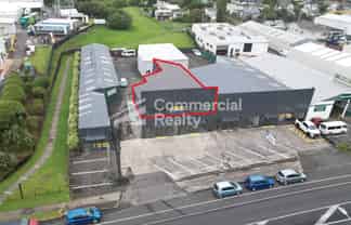 First Floor Office - 180M² Or 90M²