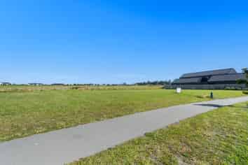 5 and 7 Kennedy Quay, Ashburton