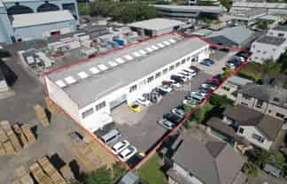 Practical Industrial Space With Secure Yard