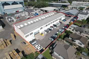 Practical Industrial Space With Secure Yard