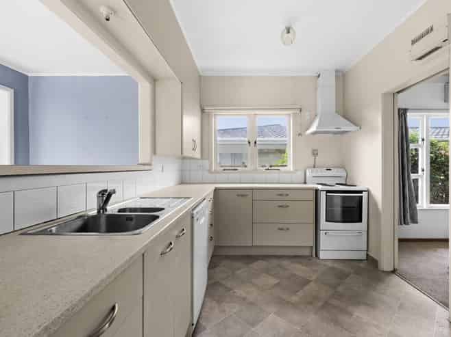 405 Purser Place, Mahora