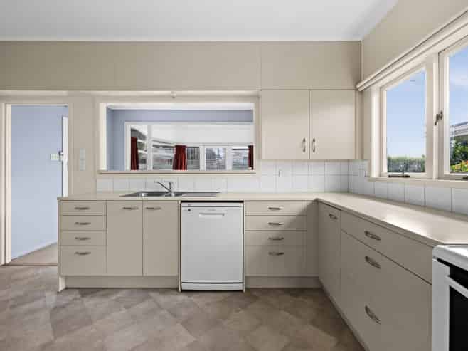 405 Purser Place, Mahora