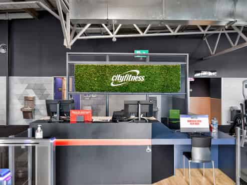 Prime Trophy - 9-Year Lease to National Tenant 