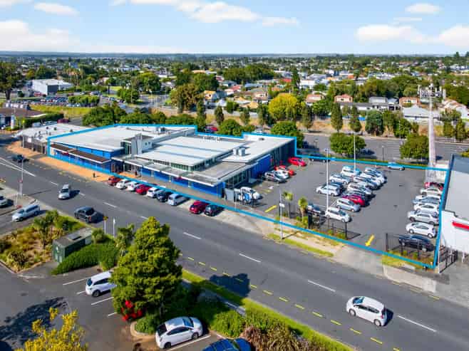 Prime Trophy Asset - 9 Year Lease to National Tenant 