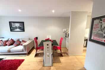 18b St Albans Street, Saint Albans