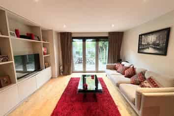 18b St Albans Street, Saint Albans