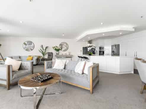 6D/1 Marine Parade, Mount Maunganui