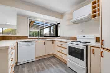 3/85 Florence Avenue, Orewa