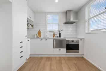 4/30 Hargest Crescent, Sydenham