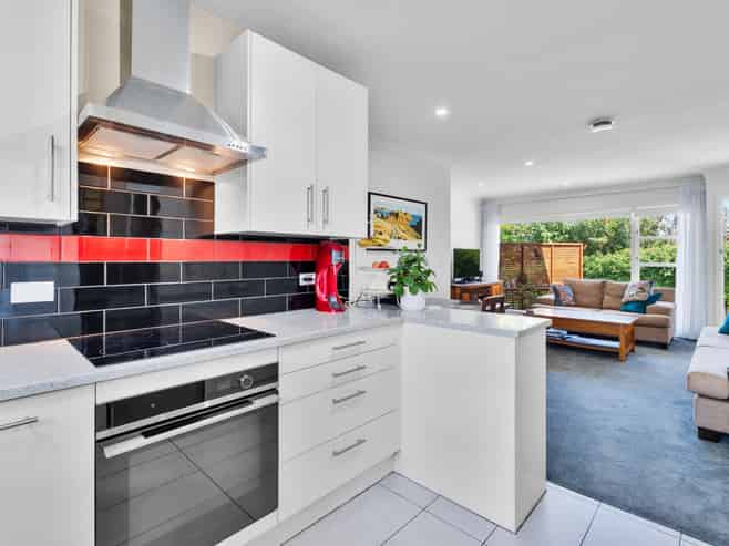 3/37 Turama Road, Royal Oak