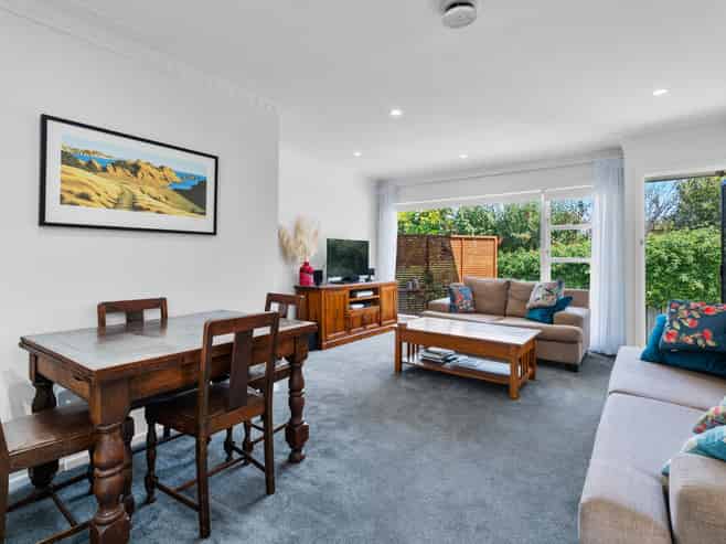 3/37 Turama Road, Royal Oak