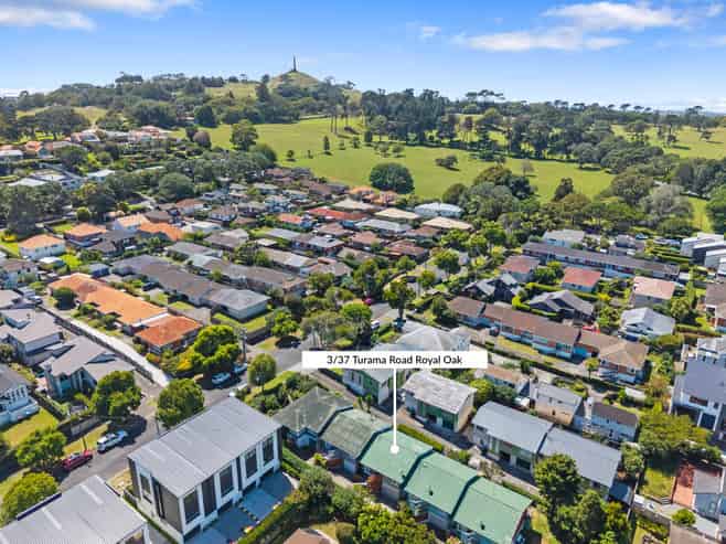 3/37 Turama Road, Royal Oak
