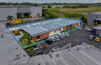 Modern, Top Quality North Shore Investment