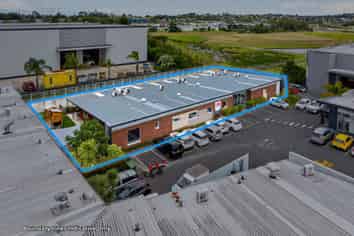 Modern, Top Quality North Shore Investment