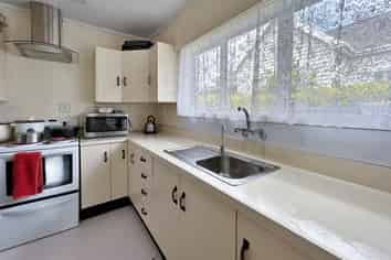 32 Enwood  Lane, Georgetown