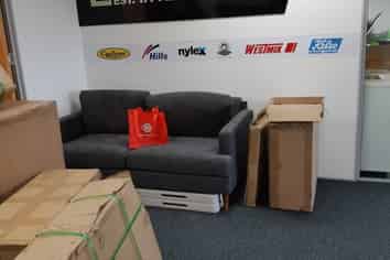 Albany Office with 4 carparks 117m2