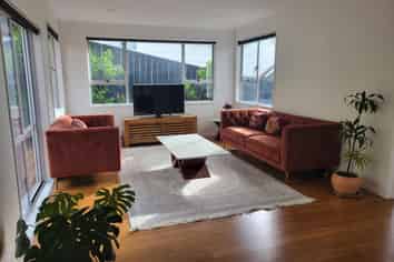 Auckland - Address withheld