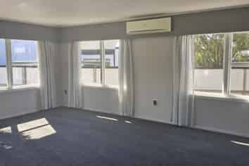 11 Julian Place, Westown