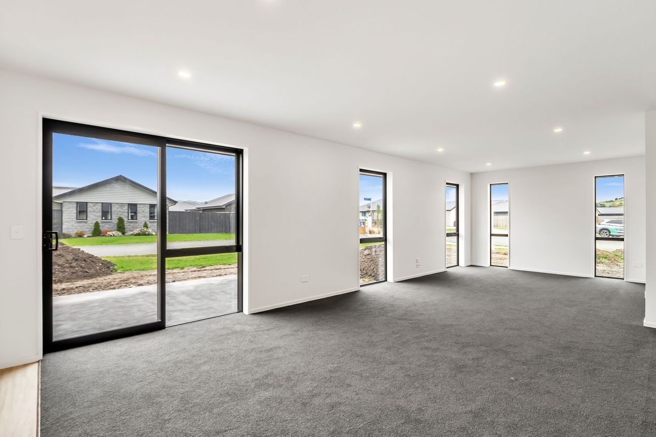 Owners Want This Sold, Brand New & Ready Now - Aanzicht 5