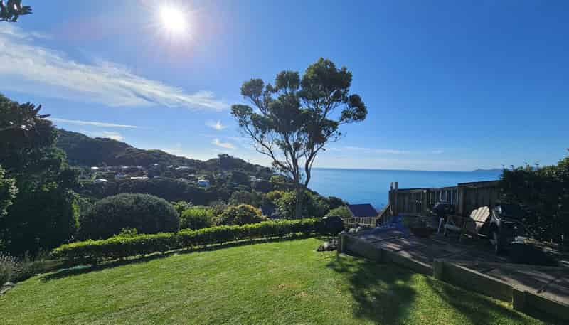 17 Haunui Road, Pukerua Bay