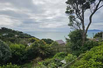 17 Haunui Road, Pukerua Bay