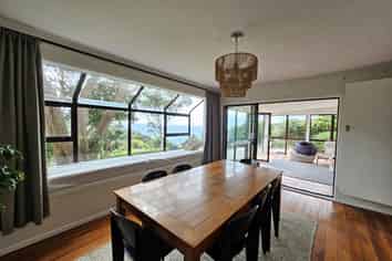 17 Haunui Road, Pukerua Bay