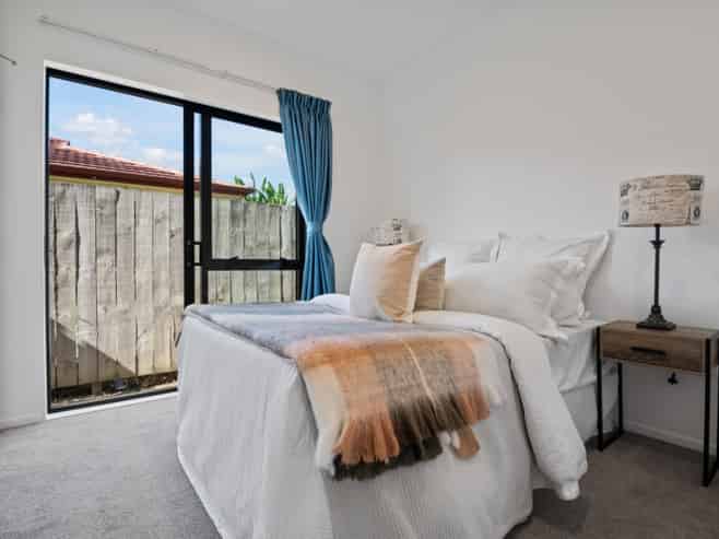 10 Aumarire Lane, Favona