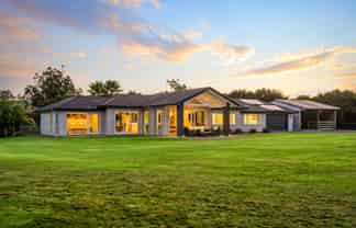 1 Ngaire Close, Wainui