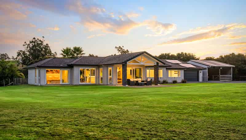 1 Ngaire Close, Wainui