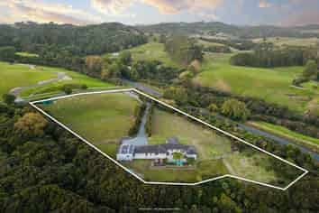 1 Ngaire Close, Wainui